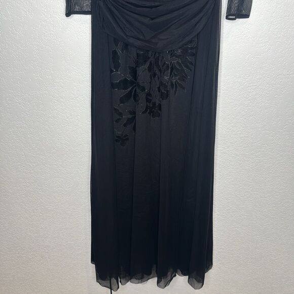 Chiara Boni Couture La Petite Robe Square Velvet
Floral Maxi Gown Tulle US 12 XL - Picture 4 of 15
